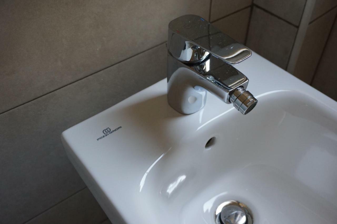 Le Tre Borghesi Hotel Parma Luaran gambar